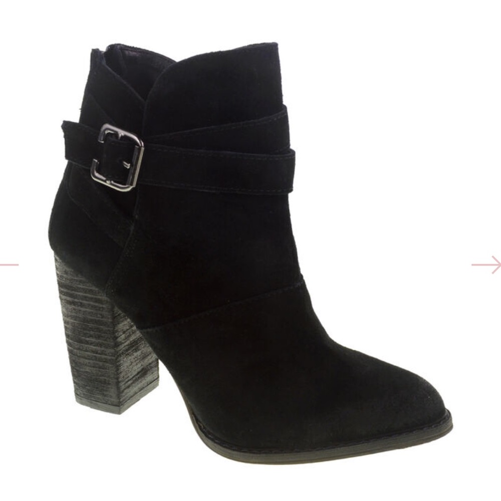 Chinese Laundry Zip It black Suede heeled ankle booties w/silver buckle accent 8